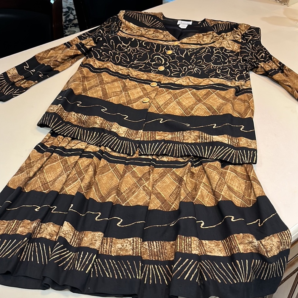 Jacket & Skirt petite 12-14